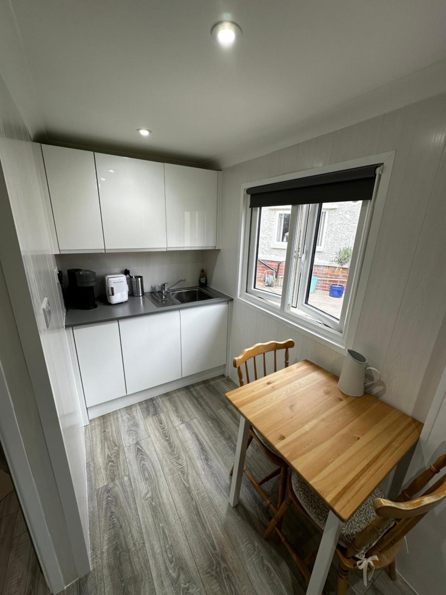 Peaceful Southbourne Studio - Pets Welcome Bournemouth Eksteriør billede